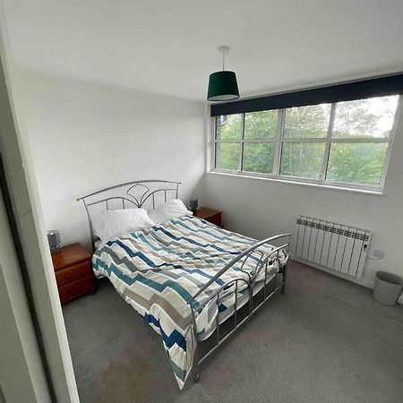 2 Bed City Centre Flat Bath Exterior foto