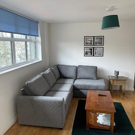 2 Bed City Centre Flat Bath Exterior foto