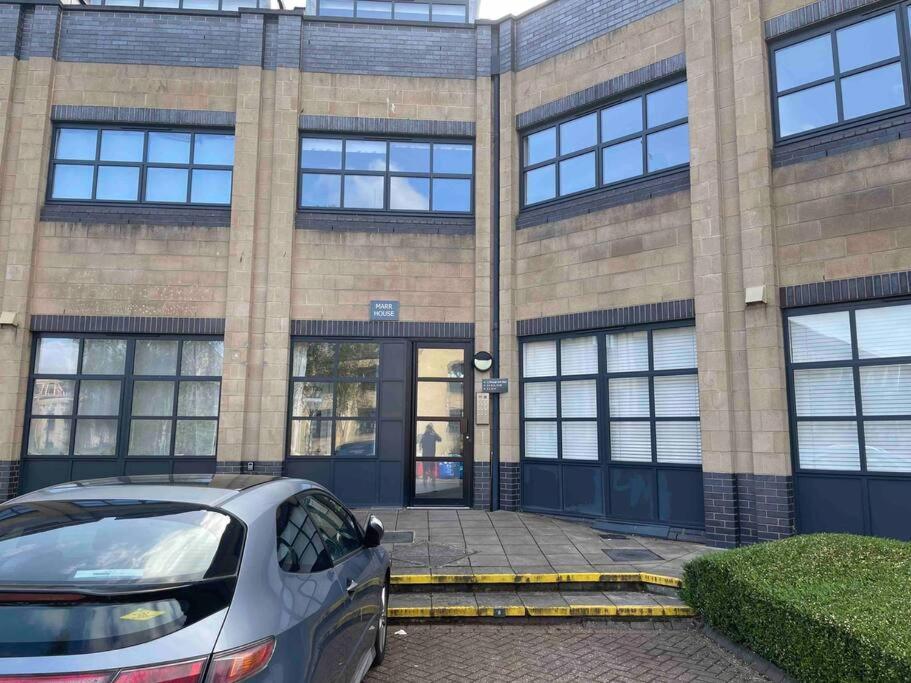 2 Bed City Centre Flat Bath Exterior foto